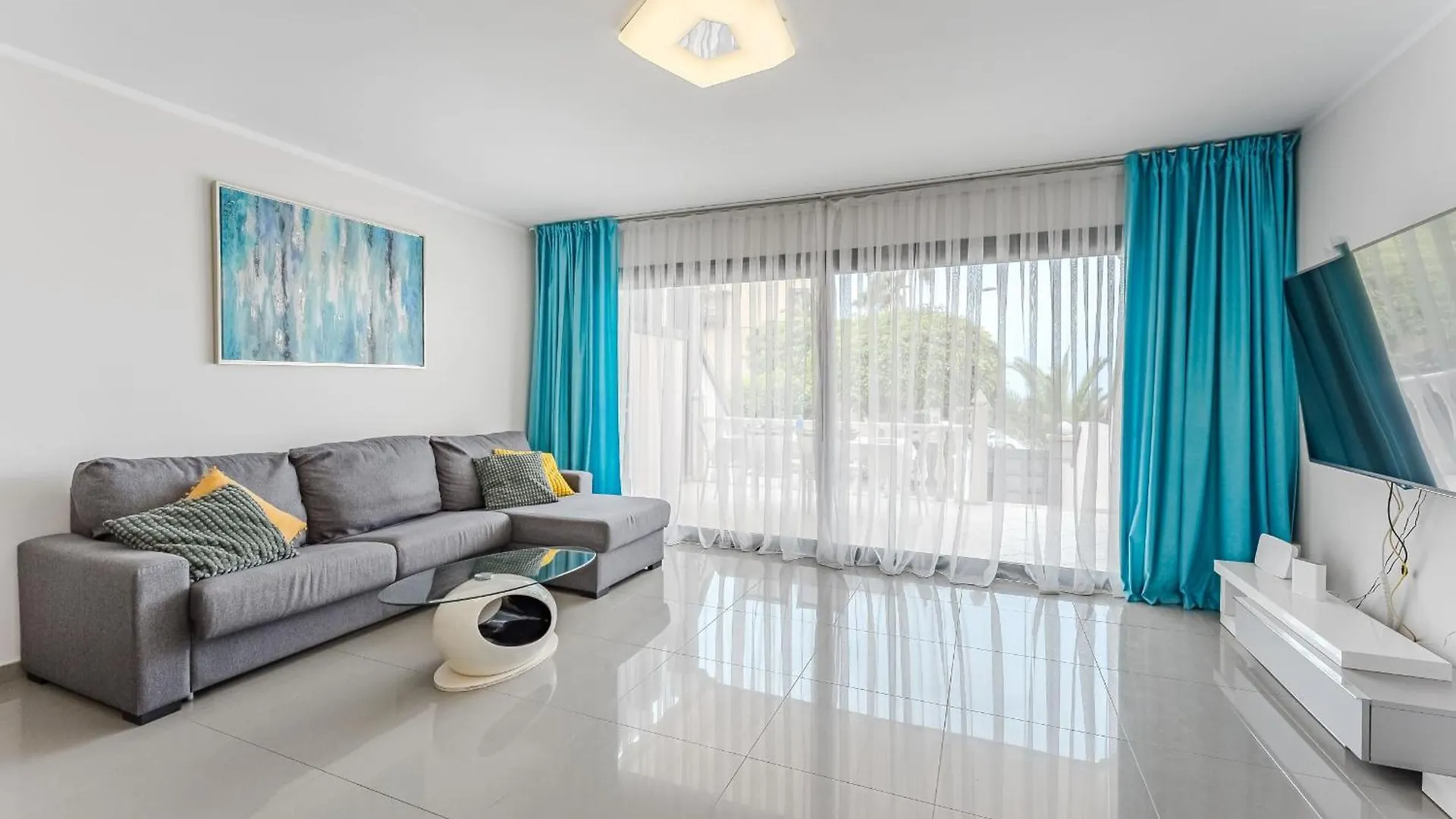 Apartament Townhouse Near The Ocean Costa Adeje  0*, Costa Adeje (Tenerife) Hiszpania